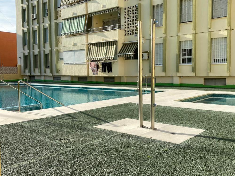 Amplio Piso En Centro De Torre Del Mar Apartment Exterior photo